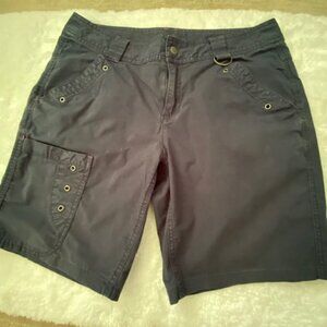 Title Nine 8" Navy Blue Shorts -size 6